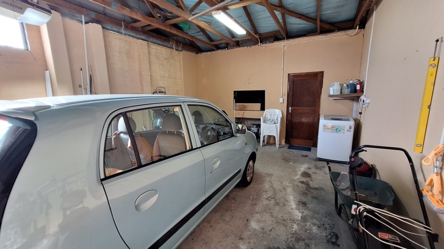 4 Bedroom Property for Sale in Port Owen Western Cape